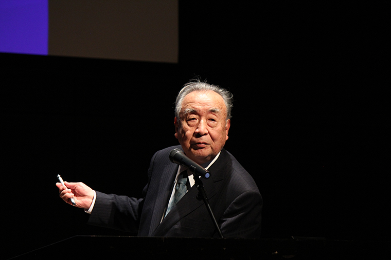 懸田弘訓氏